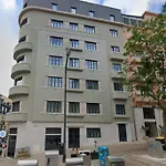 شقة First Avenida *