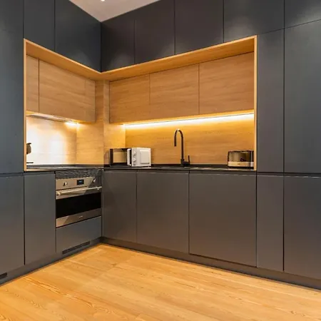 First Avenida * Lisbona