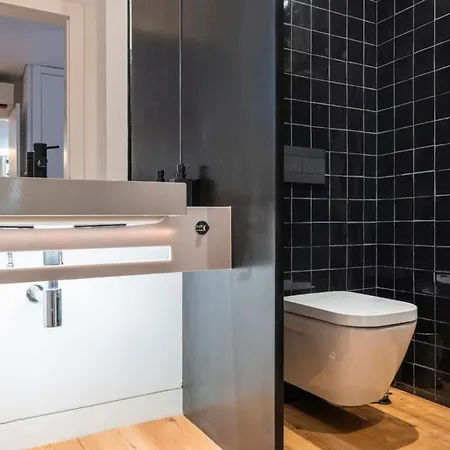 Apartman First Avenida