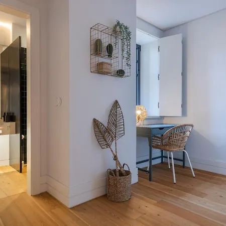 דירה First Avenida